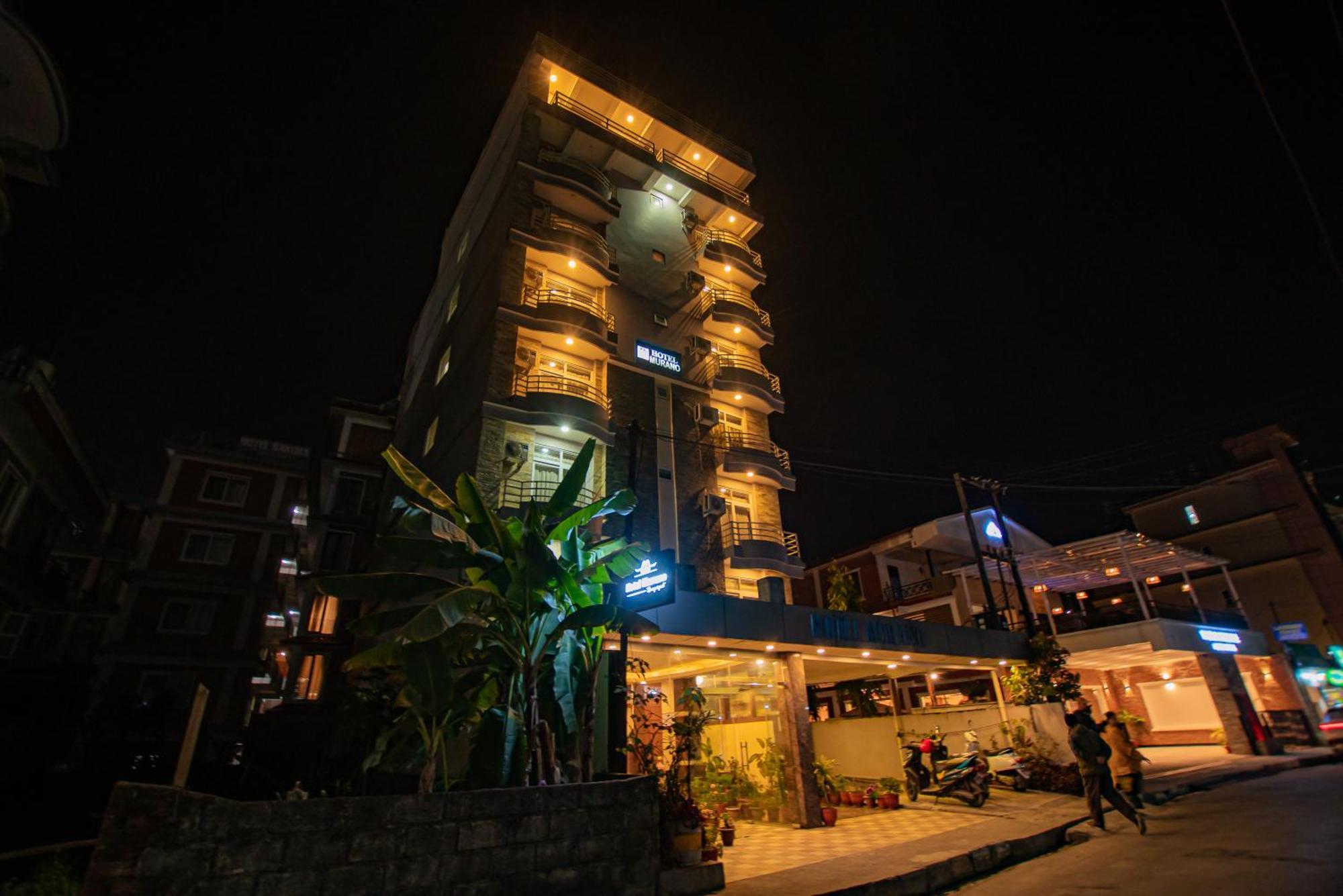 Hotel Murano Pokhara Esterno foto